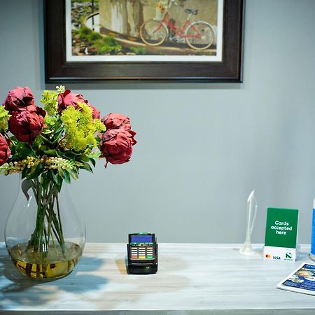 בלומפונטייין Crisp Guest Rooms מראה חיצוני תמונה