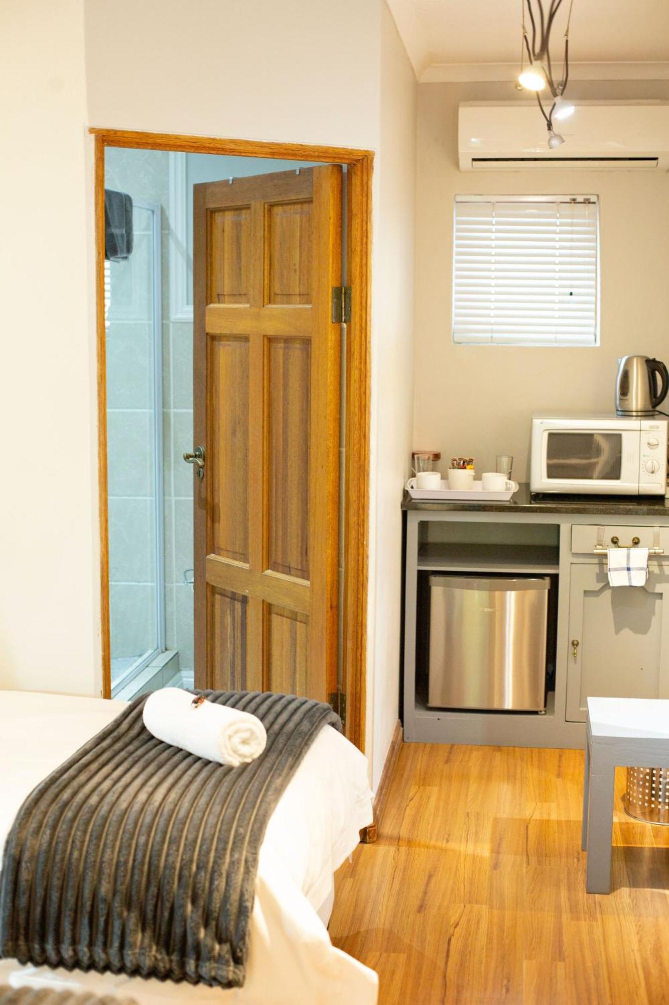 בלומפונטייין Crisp Guest Rooms מראה חיצוני תמונה